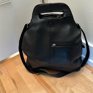 Delsey black leather travel tote like new vintage